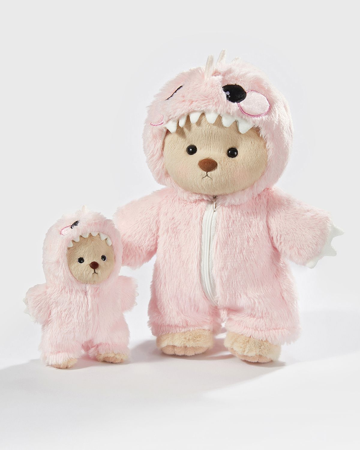 Brinou Dino rose family